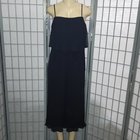 **Express romper** - Picture 1 of 11